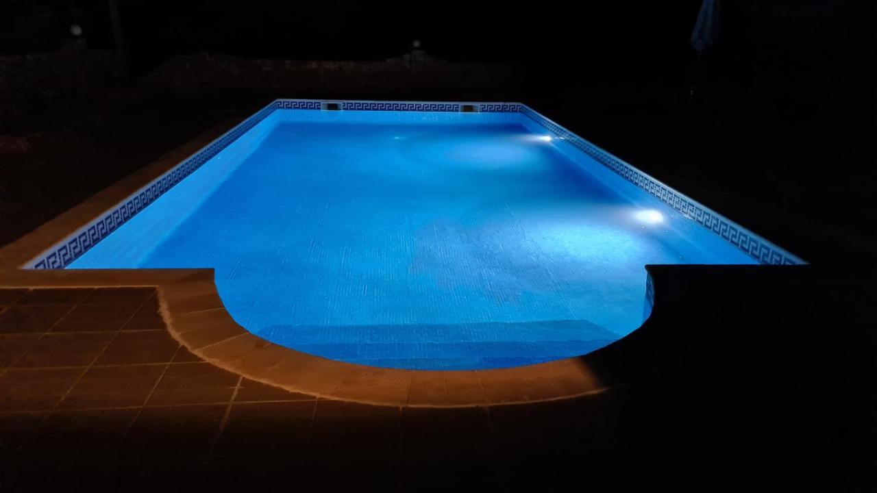 Casa Branca Holiday Resort Salir Экстерьер фото